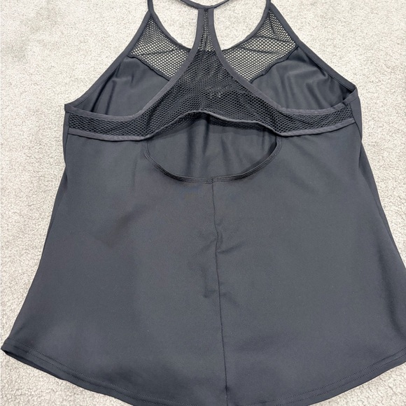 ALO Yoga Black Activewear Top - Picture 2 of 3